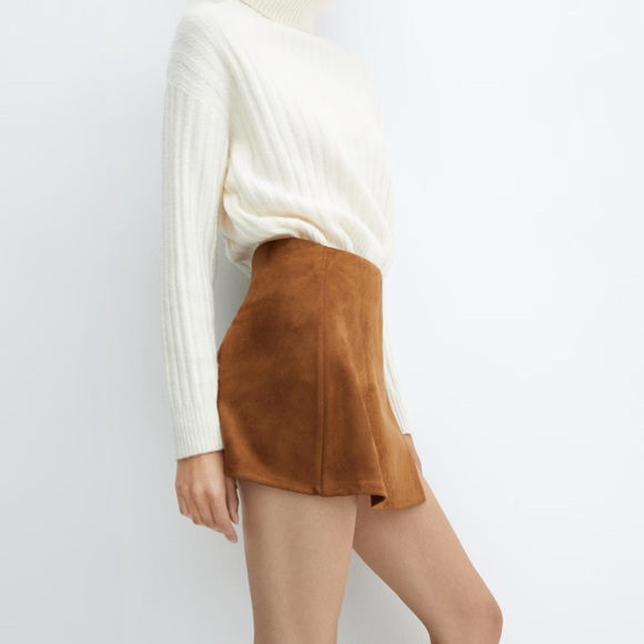 NWT- Mango - Suede mini-skirt - XL - Picture 5 of 9
